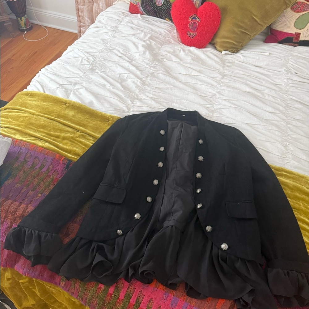 Elegant Black Ruffled Women's Jacket